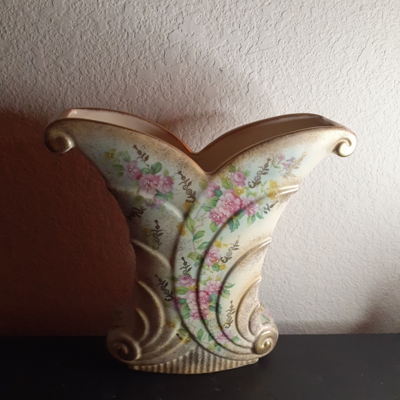 EXQUISITE VTG Abingdon Pottery 9" Handpainted Fan Vase. - Picture 4 of 8